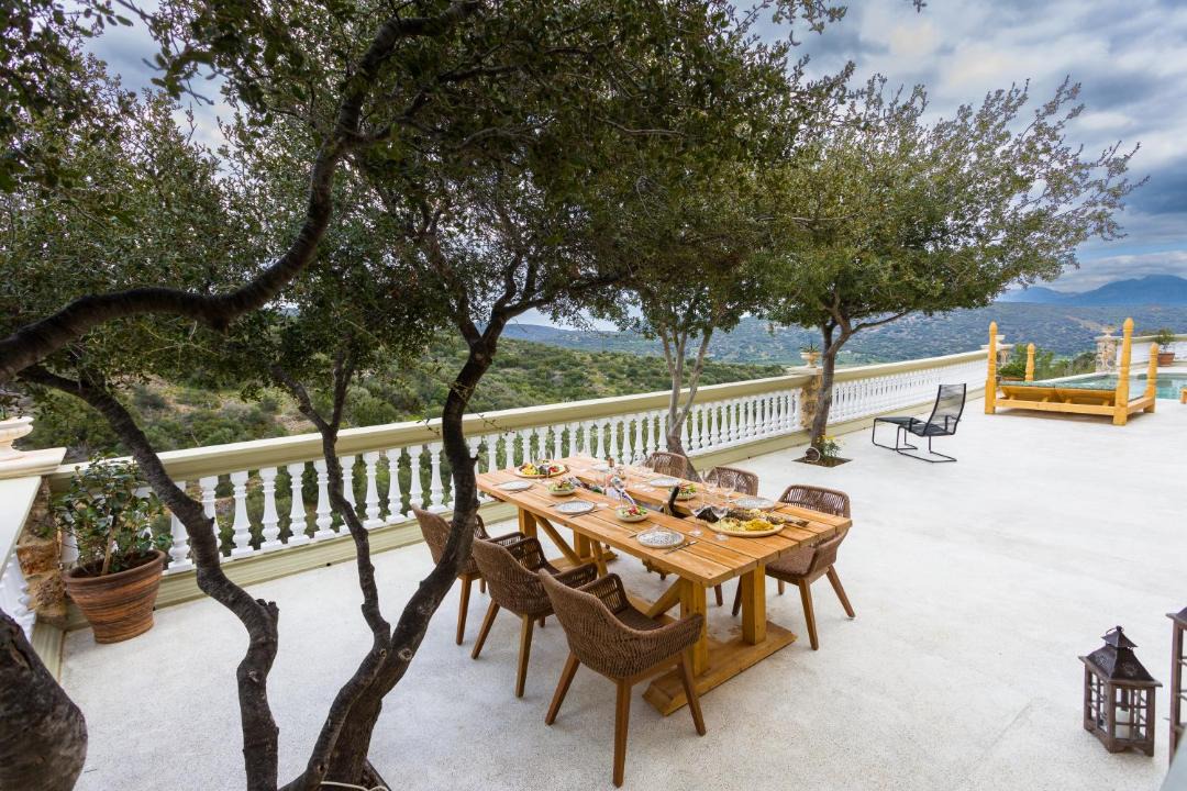 Photo of Patio Balcony in Peponidhes
