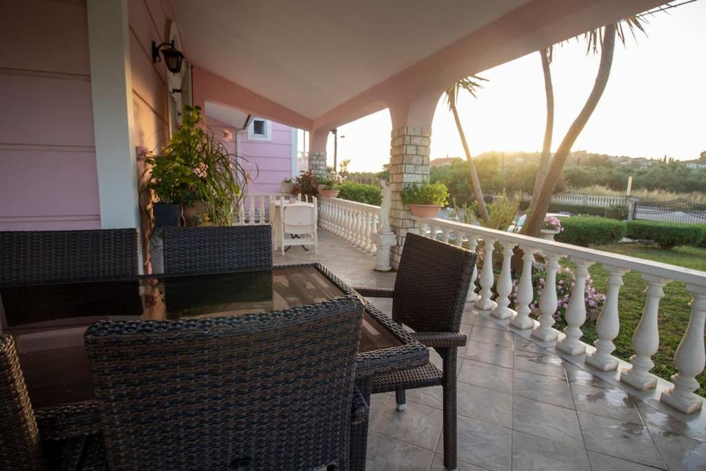 Photo of Patio Balcony in Katakolo