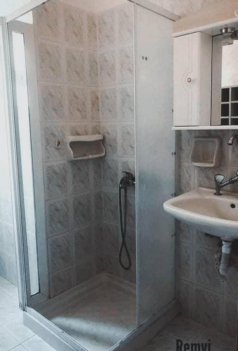 Photo of Bathroom in Vromolithos