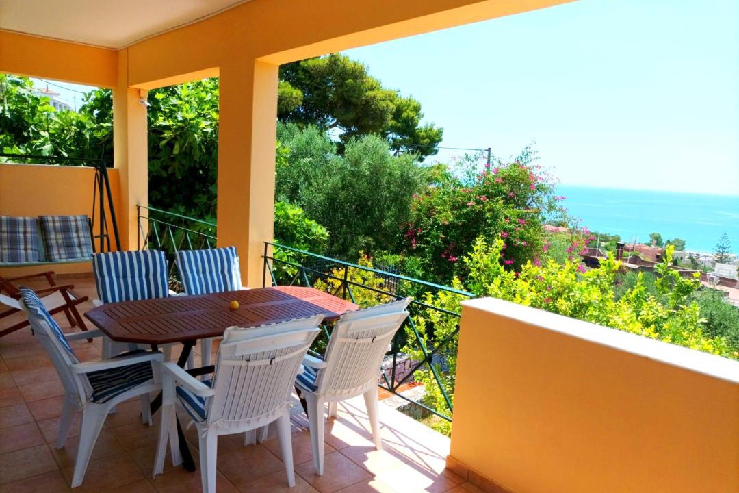 Photo of Patio Balcony in Mavrovouni