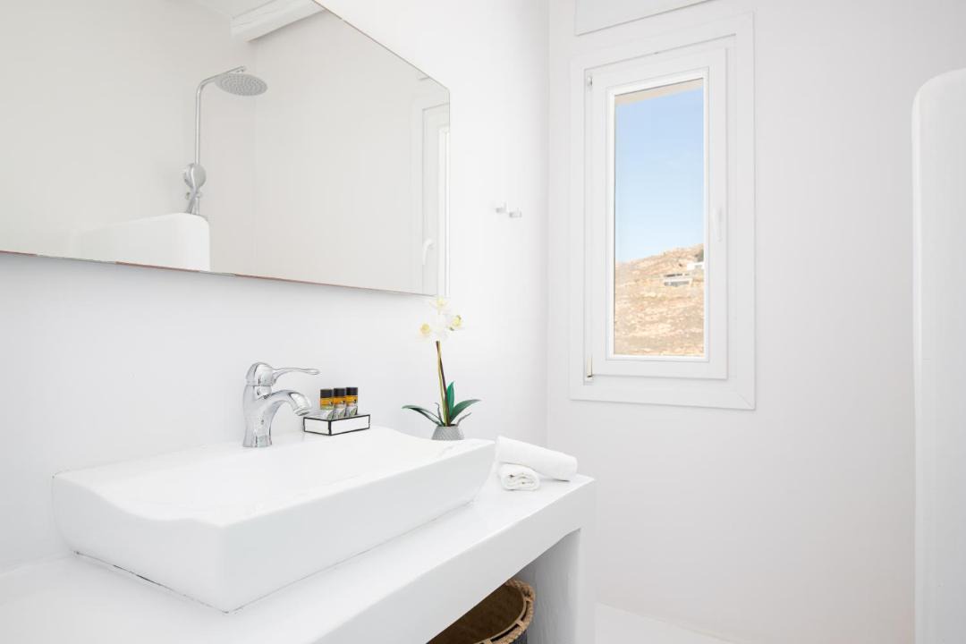 Photo of Bathroom in Elia