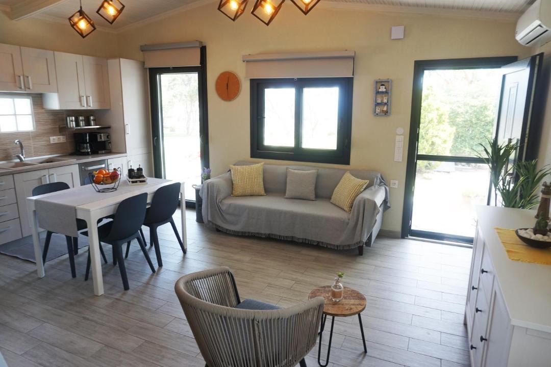 Photo of Livingroom in Ormos Panagias