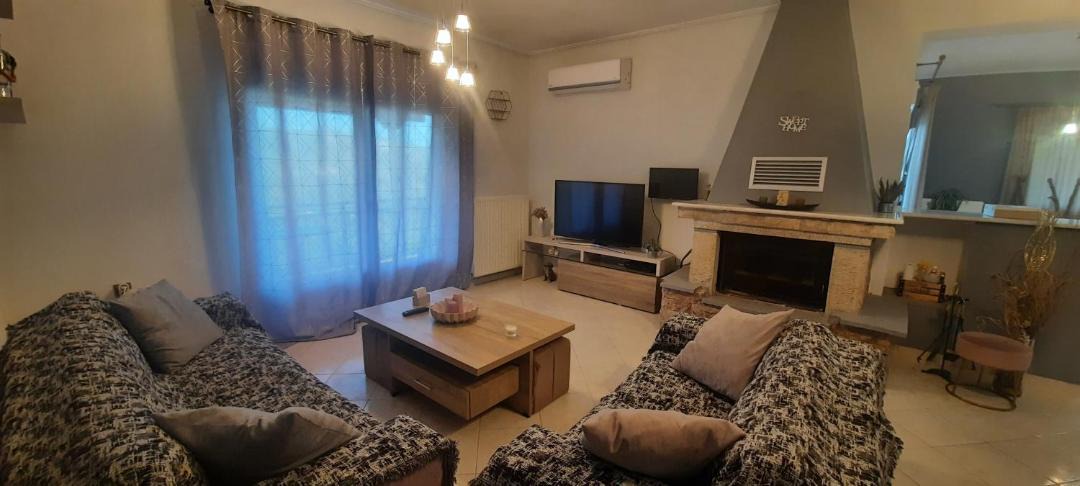 Photo of Livingroom in Marathokampos