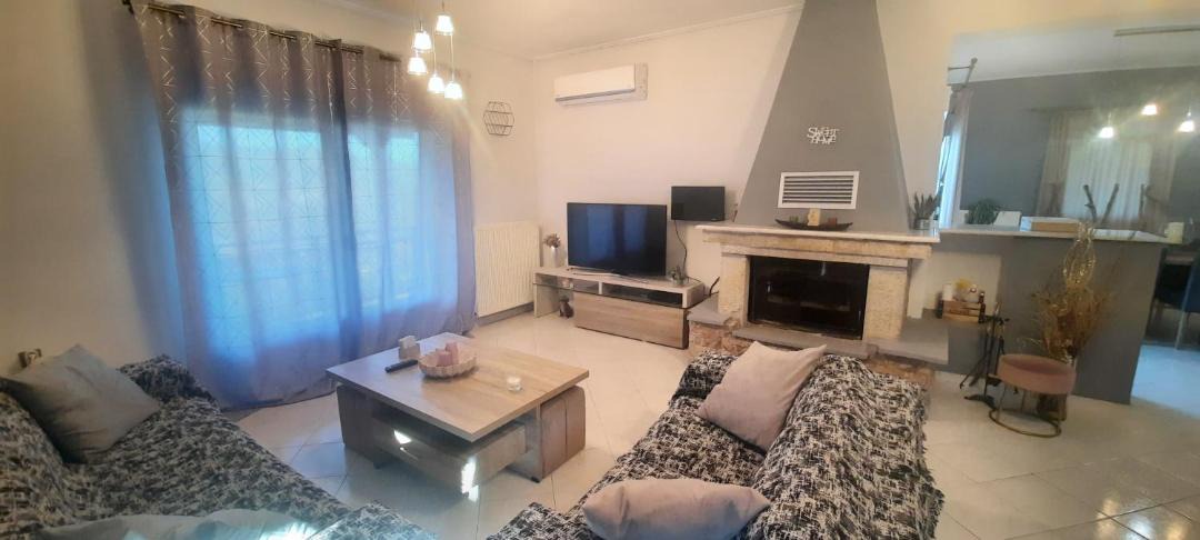 Photo of Livingroom in Marathokampos
