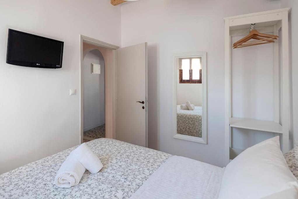 Photo of Bedroom in Naousa