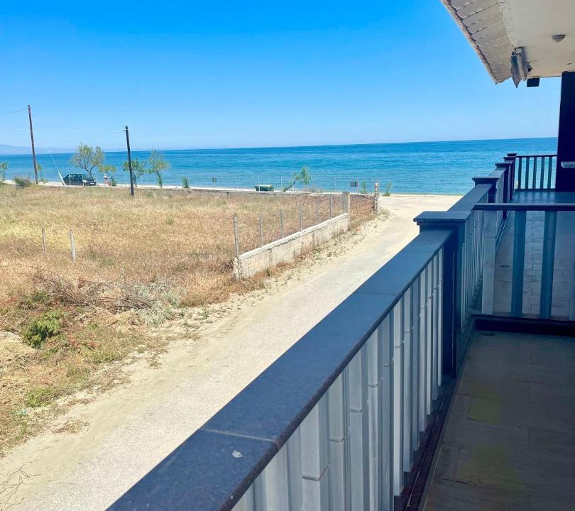 Photo of Patio Balcony in Nea Mesagkala