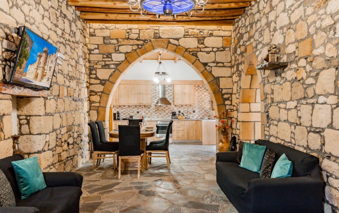 Photo of Livingroom in Archangelos