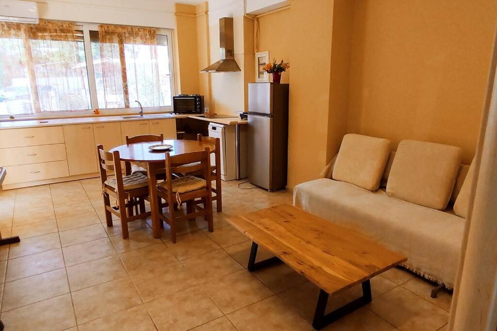 Photo of Livingroom in Perivolia