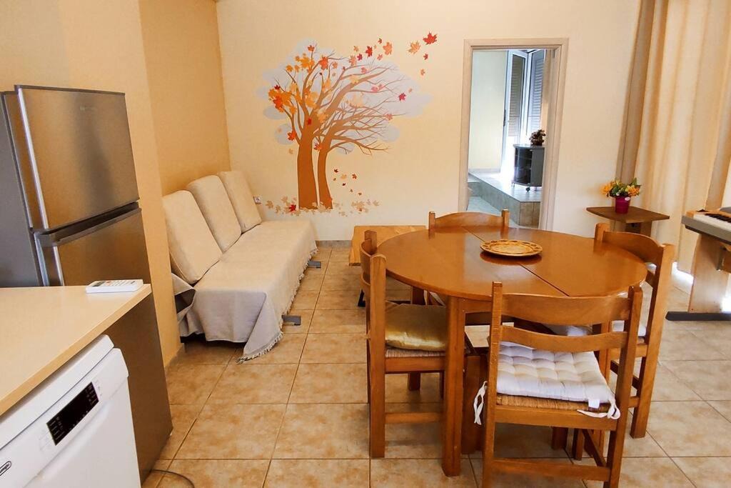 Photo of Livingroom in Perivolia