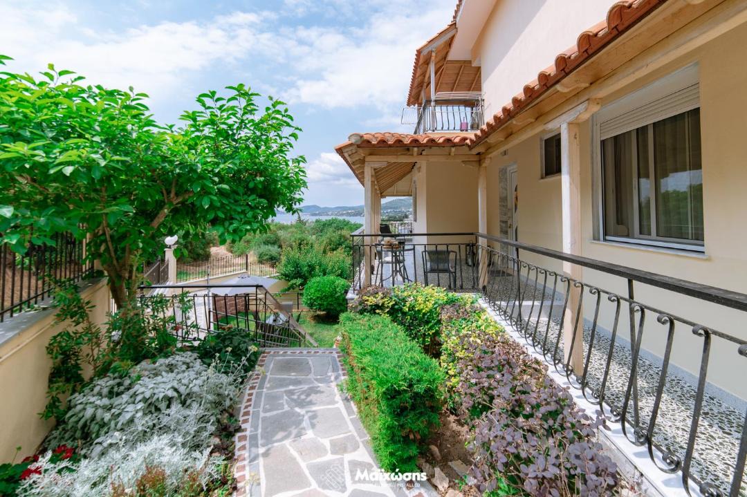 Photo of Patio Balcony in Palaio Tsifliki