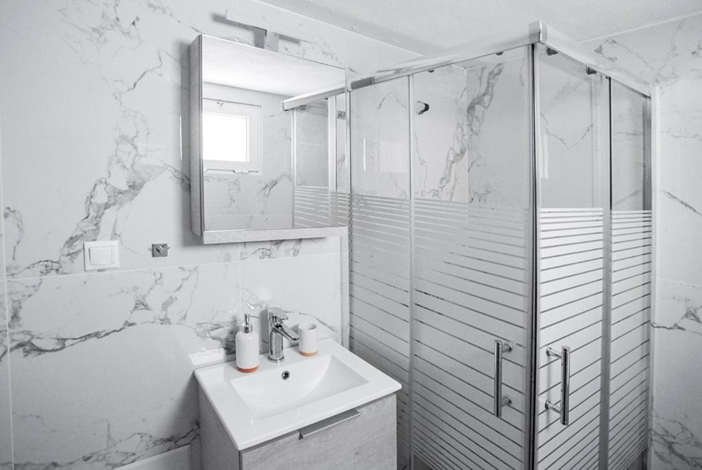 Photo of Bathroom in Alexandroupoli