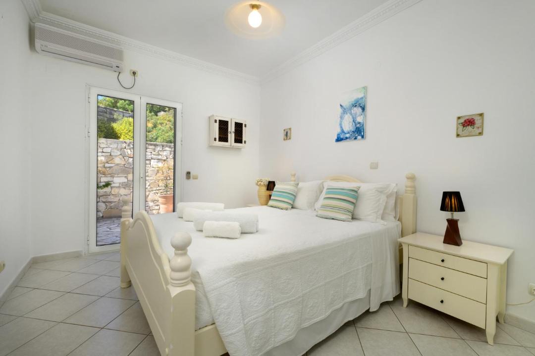 Photo of Bedroom in Lakka