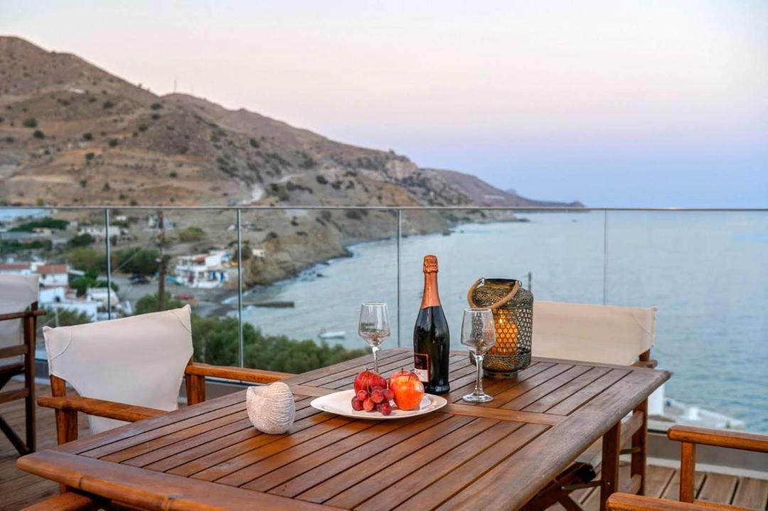 Photo of Patio Balcony in Faistos