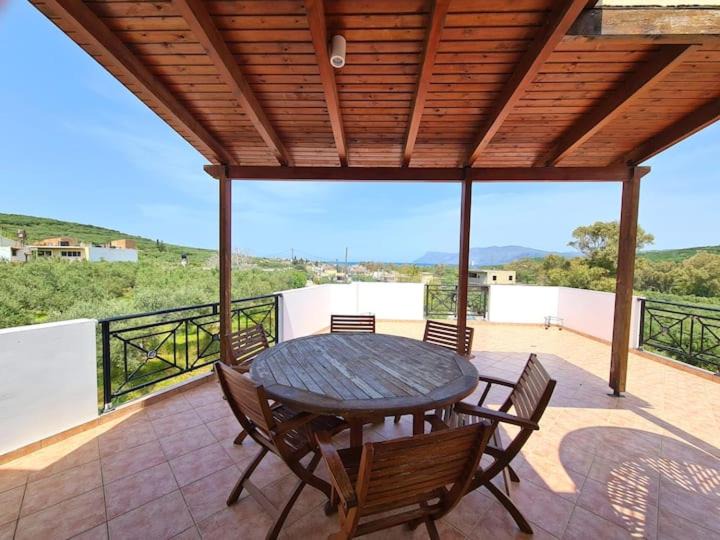 Photo of Patio Balcony in Korfalonas