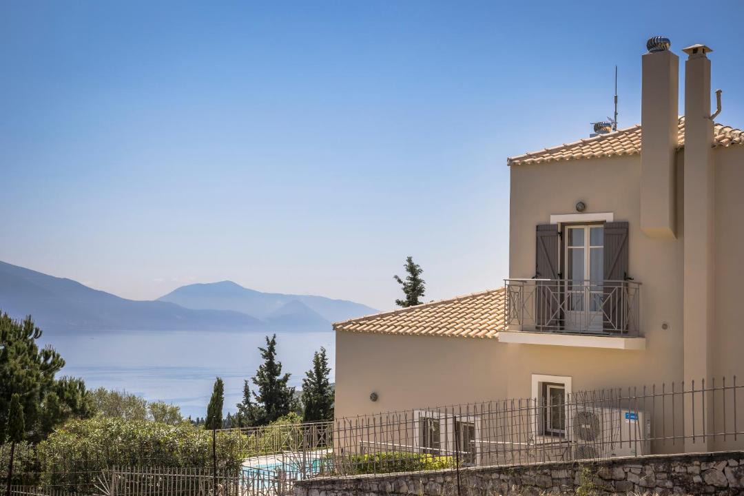 Photo of Buildings in Evreti
