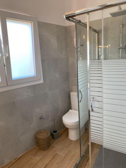 Photo of Bathroom in Ipsos