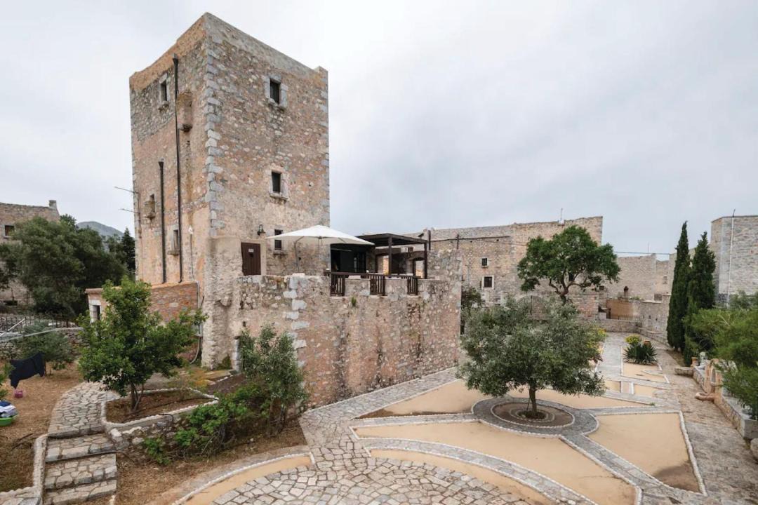 Photo of Buildings in Pagkia