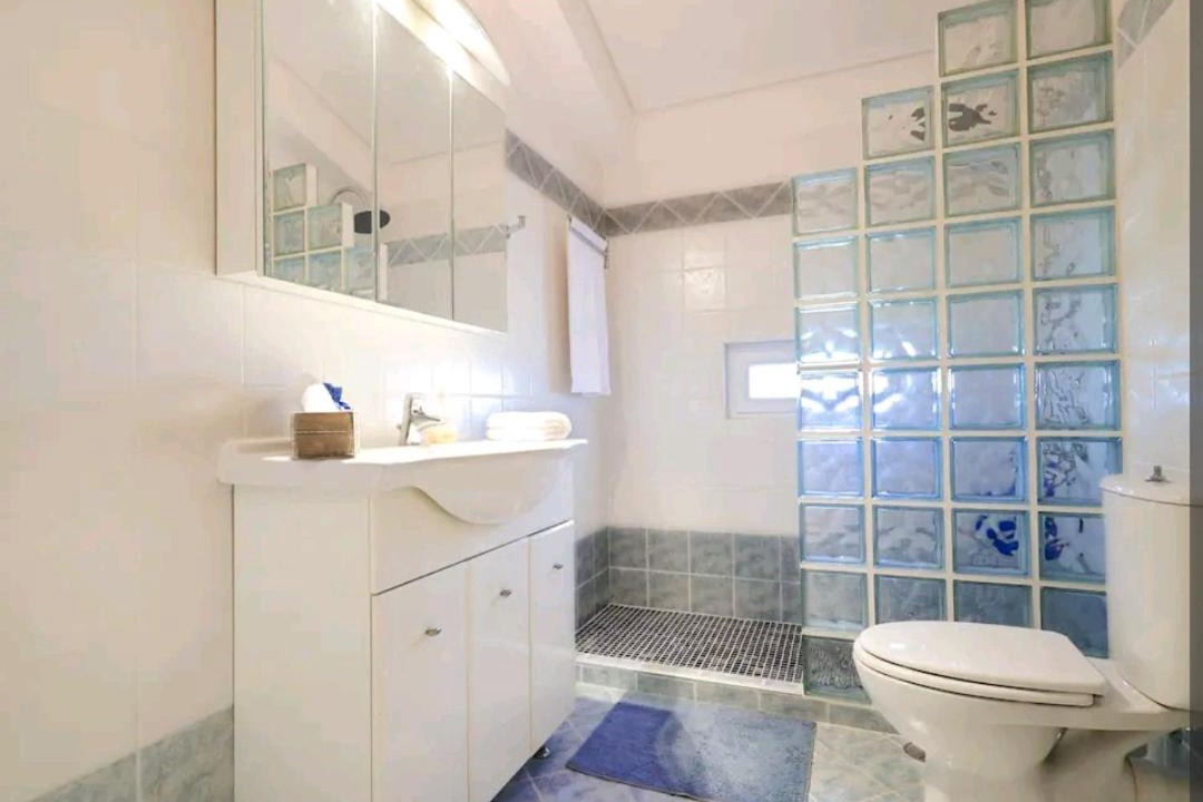 Photo of Bathroom in Vagia