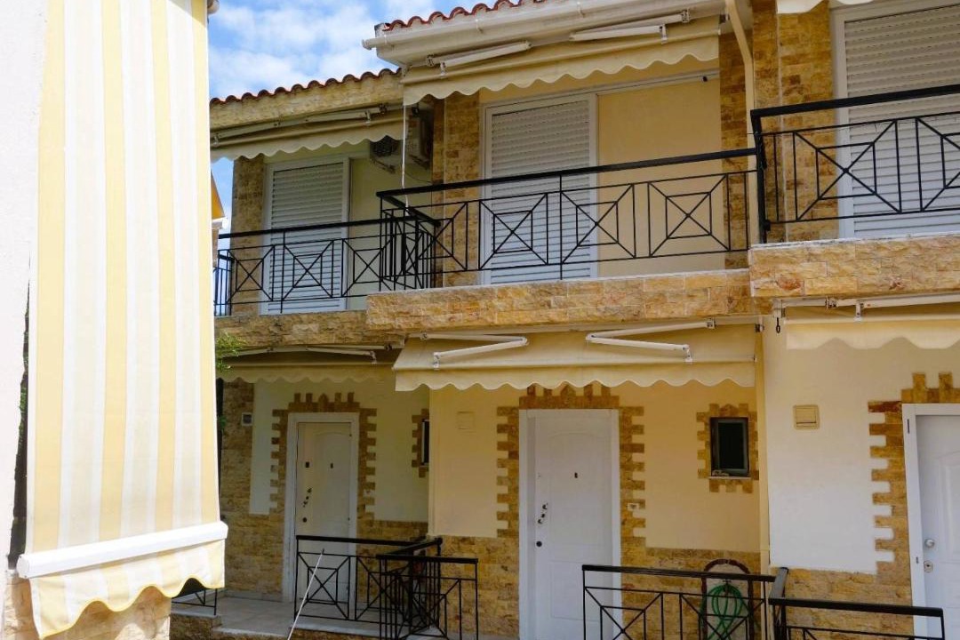 Photo of Buildings in Pefkochori
