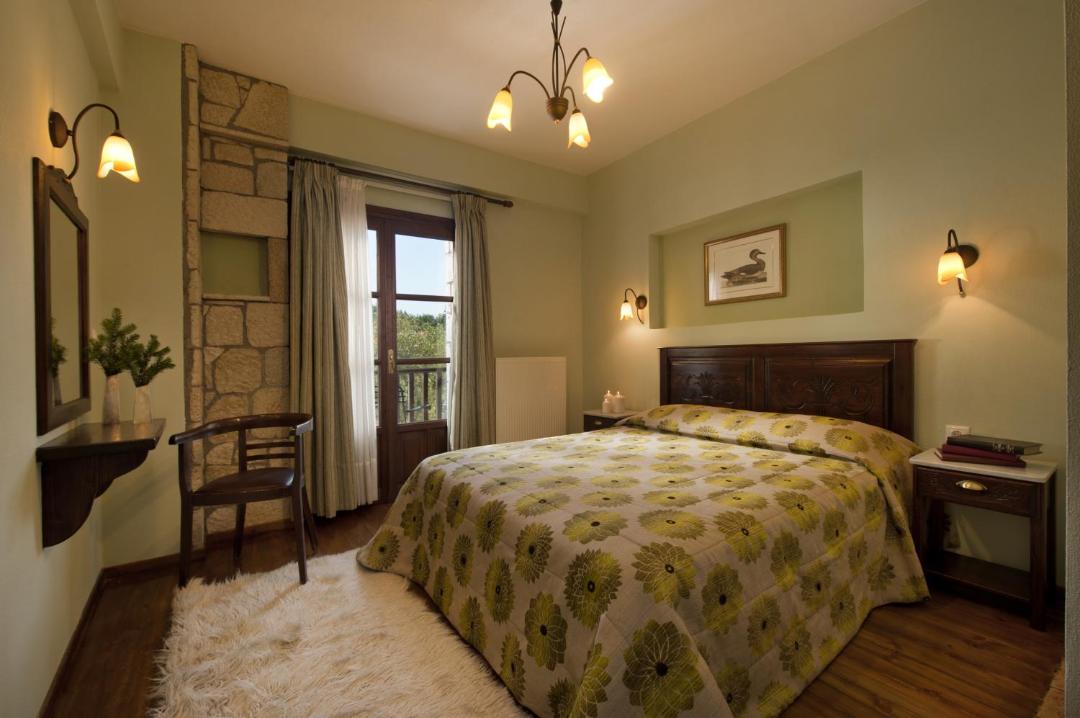 Photo of Bedroom in Elati