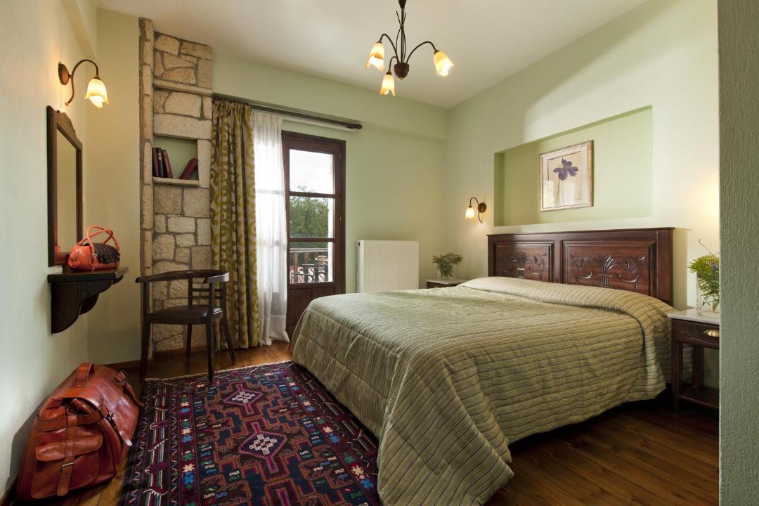 Photo of Bedroom in Elati