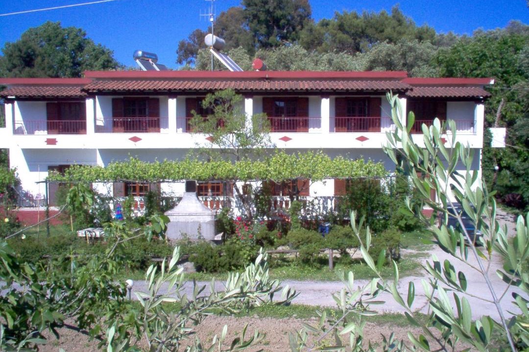 Photo of Others in Messonghi
