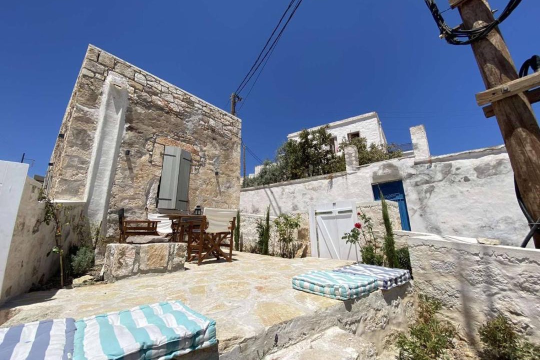 Photo of Buildings in Psathi