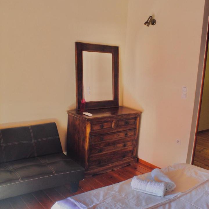 Photo of Bedroom in Gaitanion