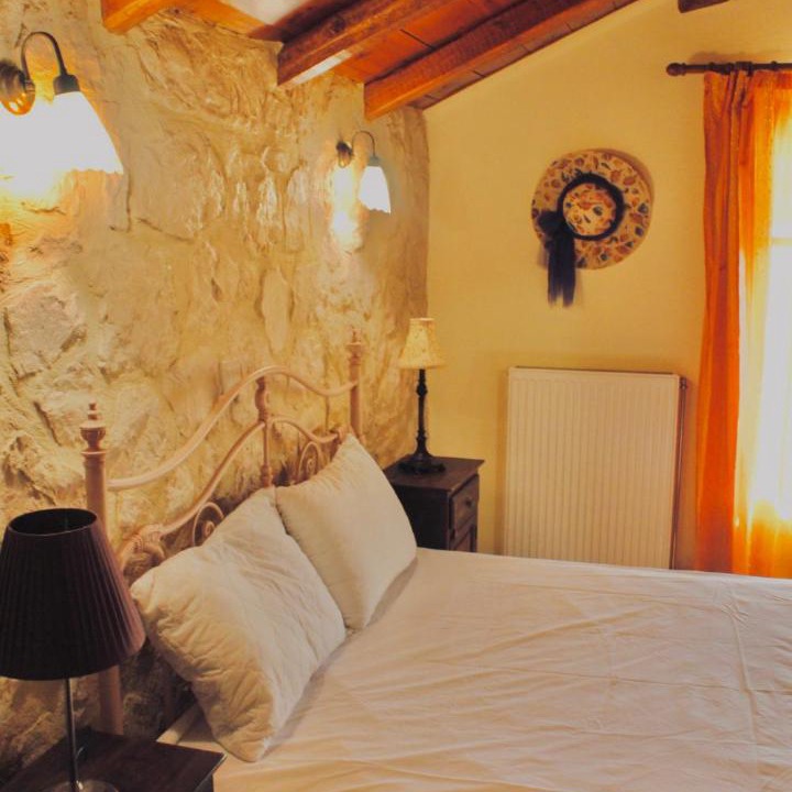 Photo of Bedroom in Gaitanion