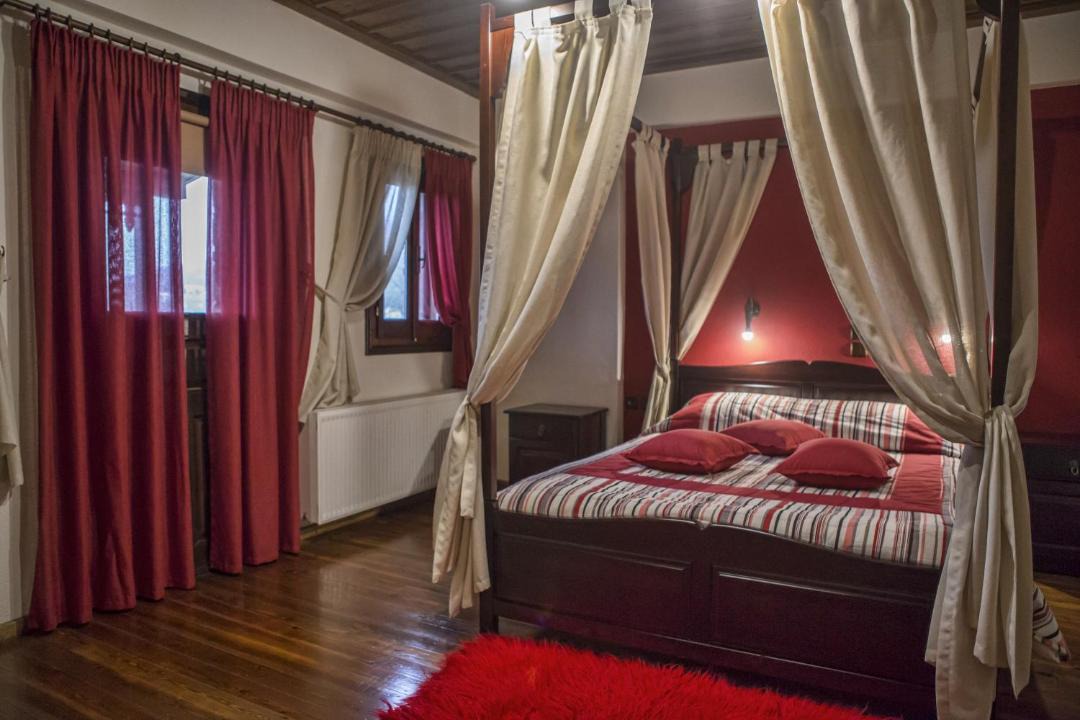 Photo of Bedroom in Kalivia Filaktis