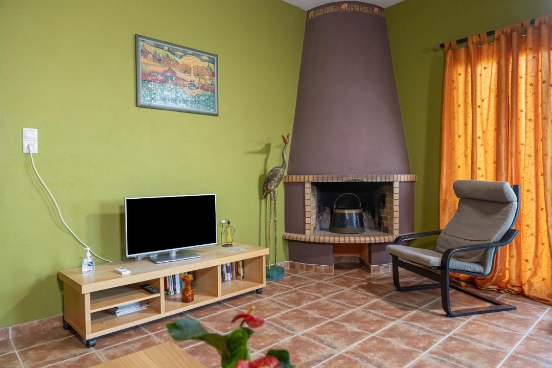 Photo of Livingroom in Ormos Agiou Ioannou