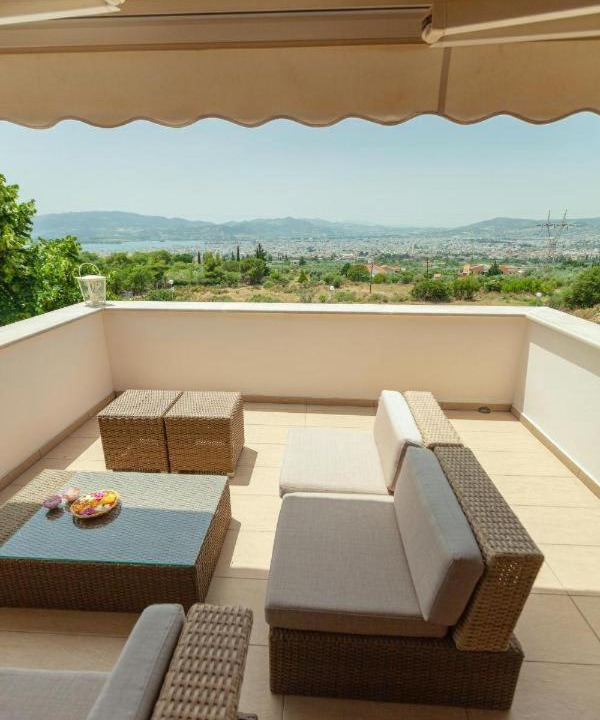 Photo of Patio Balcony in Alli Meria
