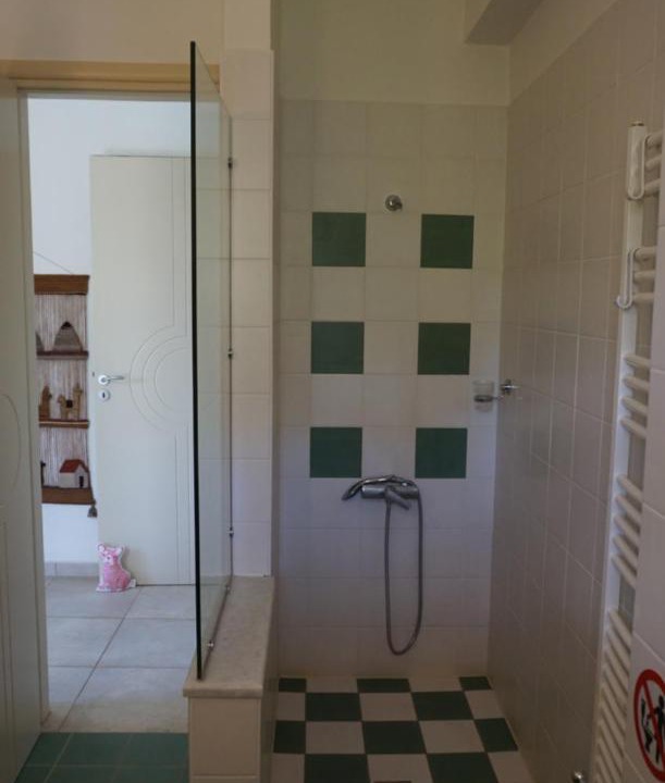 Photo of Bathroom in Douliana