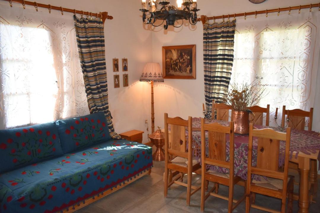 Photo of Livingroom in Elati