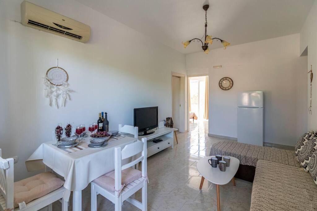 Photo of Livingroom in Afandou