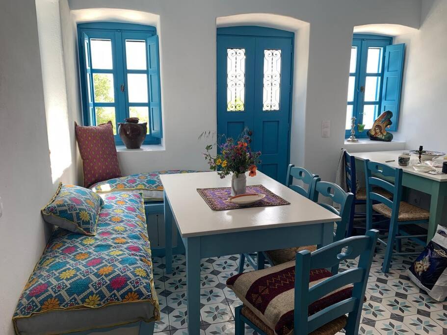 Photo of Livingroom in Nisyros