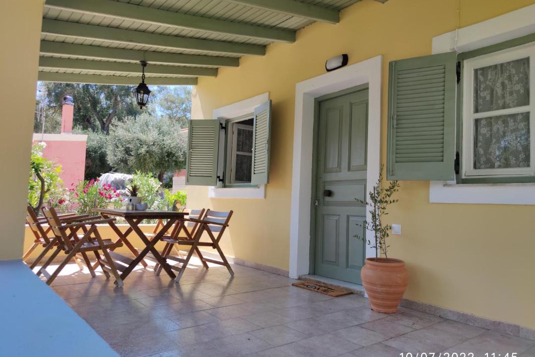 Photo of Patio Balcony in Kouramades