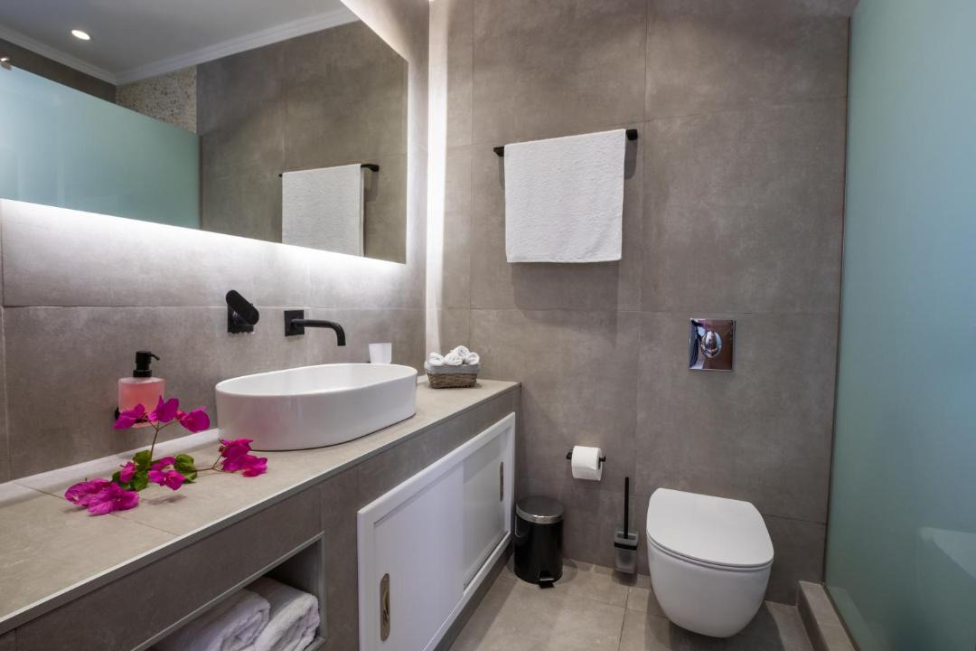 Photo of Bathroom in Lefkos