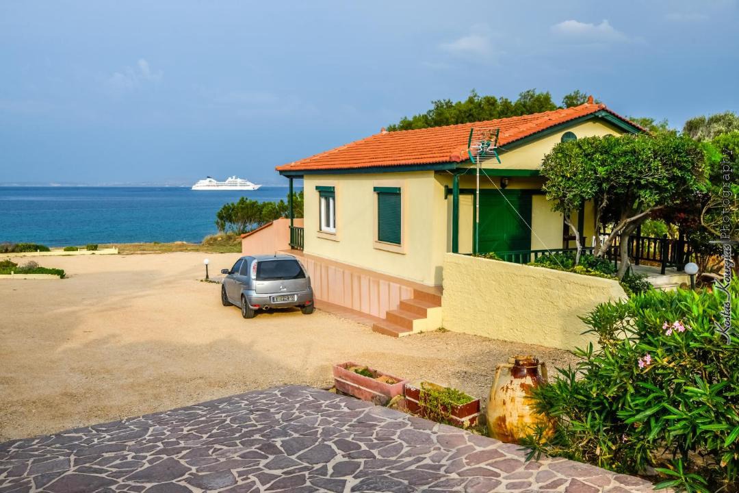 Photo of Buildings in Agios Minas