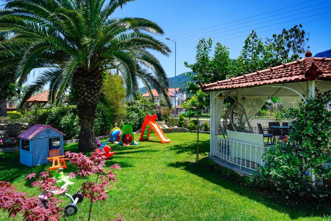 Photo of Others in Skala Potamias