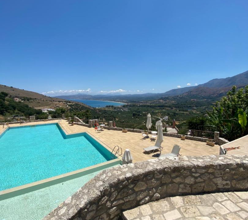 Photo of Outdoor in Exopoli