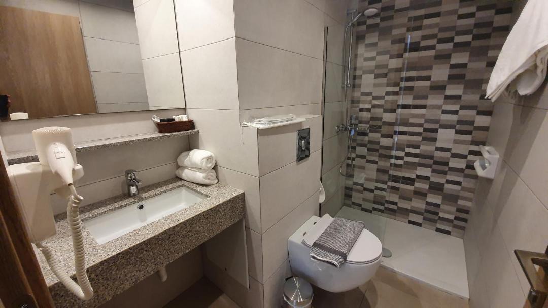 Photo of Bathroom in Tolo