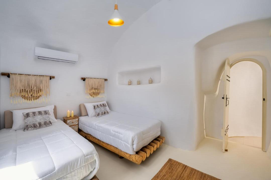 Photo of Bedroom in Messaria