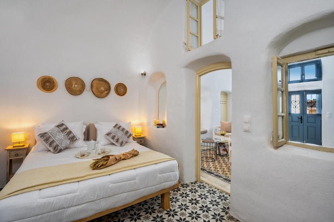 Photo of Bedroom in Messaria