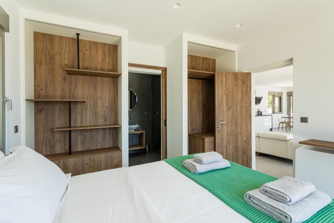 Photo of Bedroom in Lefktron