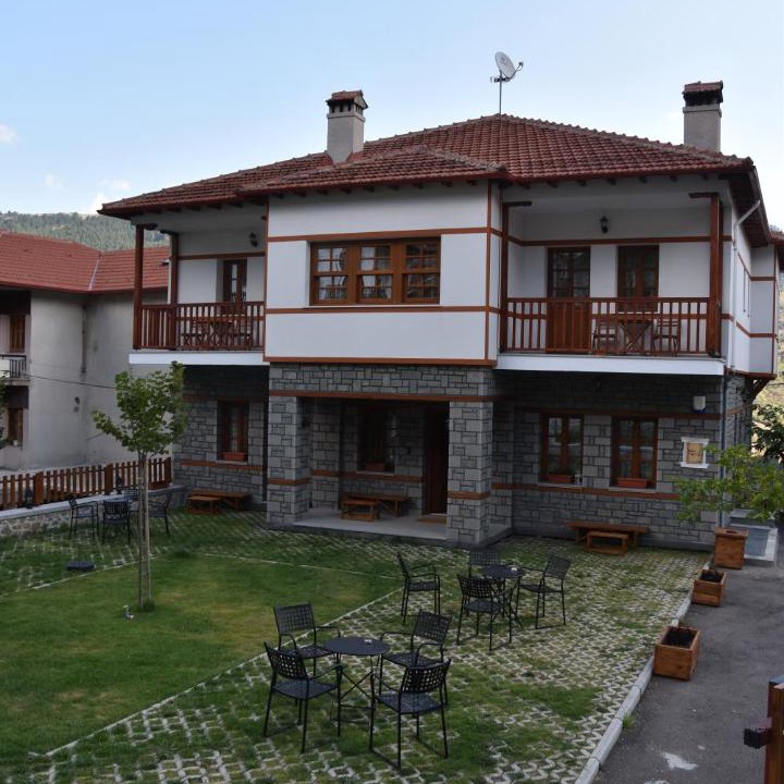 Photo of Buildings in Metsovo