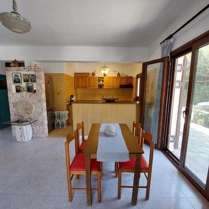 Photo of Kitchen in Omales