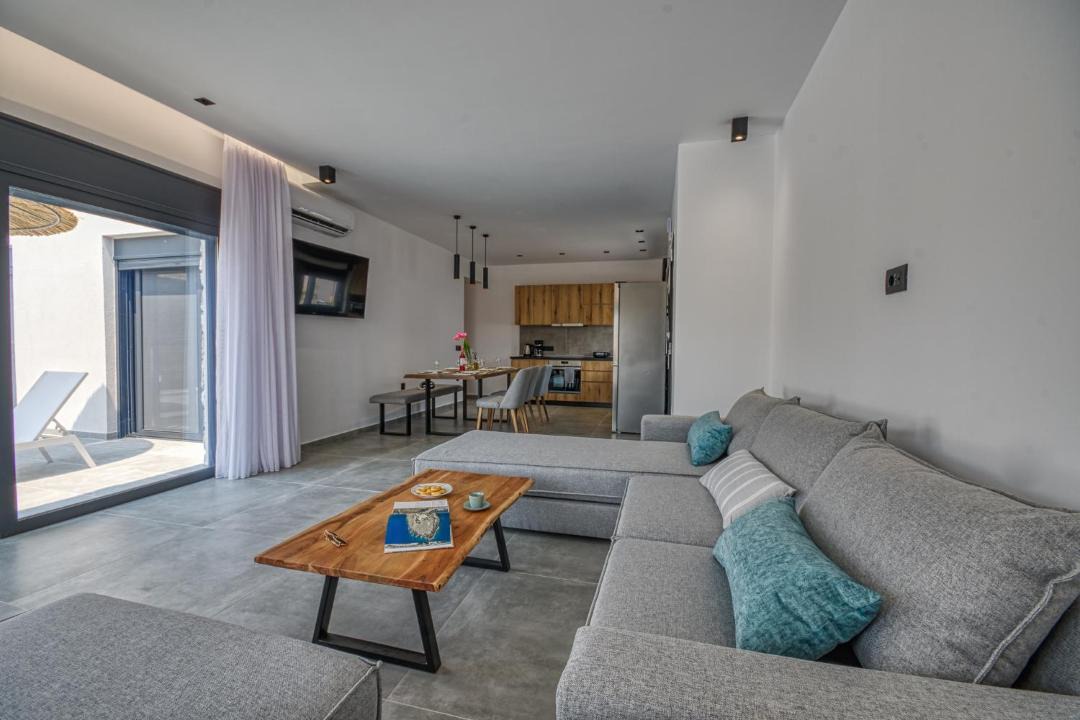Photo of Livingroom in Lardos