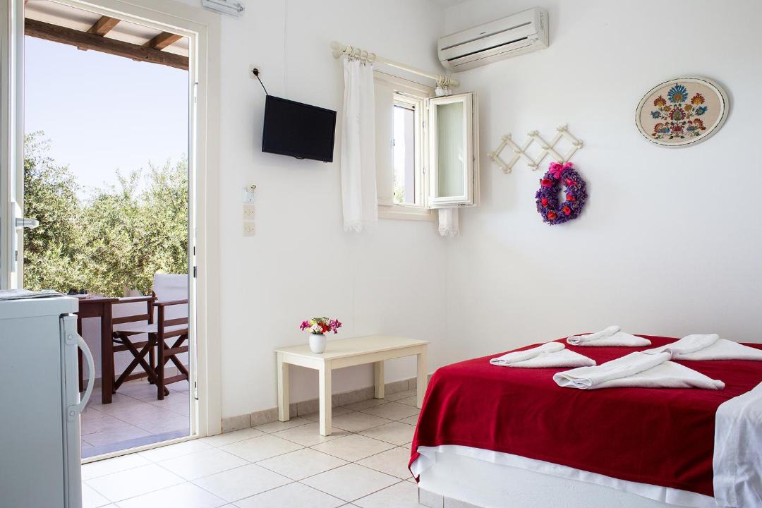 Photo of Others in Parasporos
