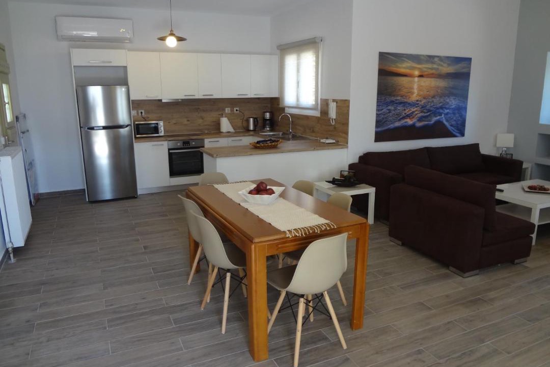 Photo of Livingroom in Megas Yialos-Nites